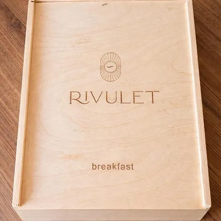 Rivulet 公寓